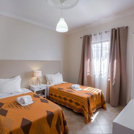 Apartamentos Pinto Quarteira Exteriér fotografie